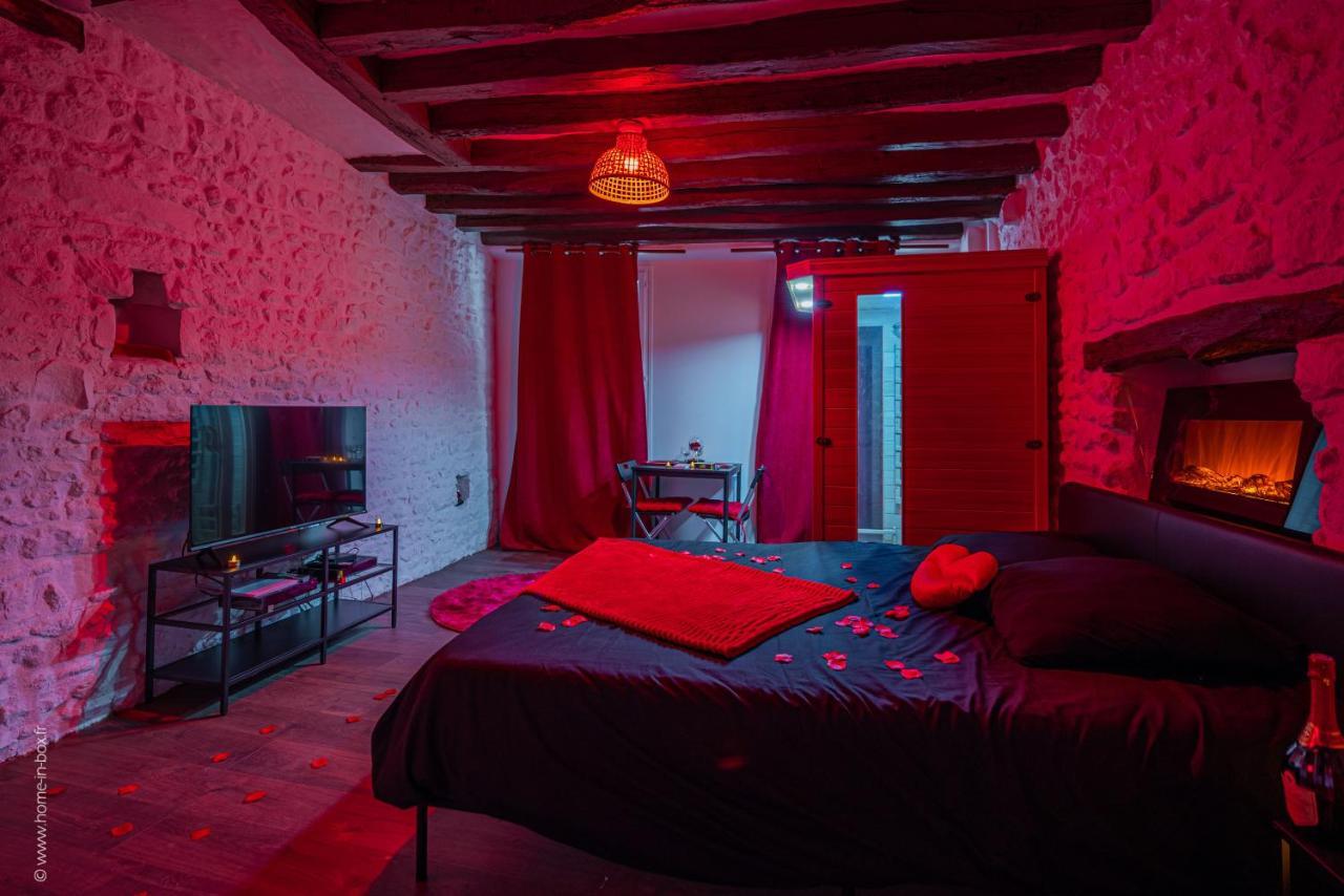 Étampes Love Room - Sauna - Secret Suite Au Calme מראה חיצוני תמונה